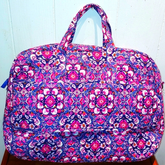 Vera Bradley Grand Traveler in Magenta Medallions - Picture 2 of 7